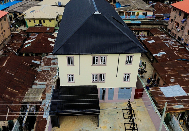 Miniflat Apartments With Shops — Mushin 2
