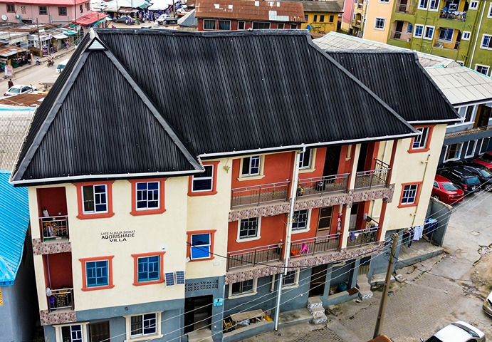 Lion Edge Properties